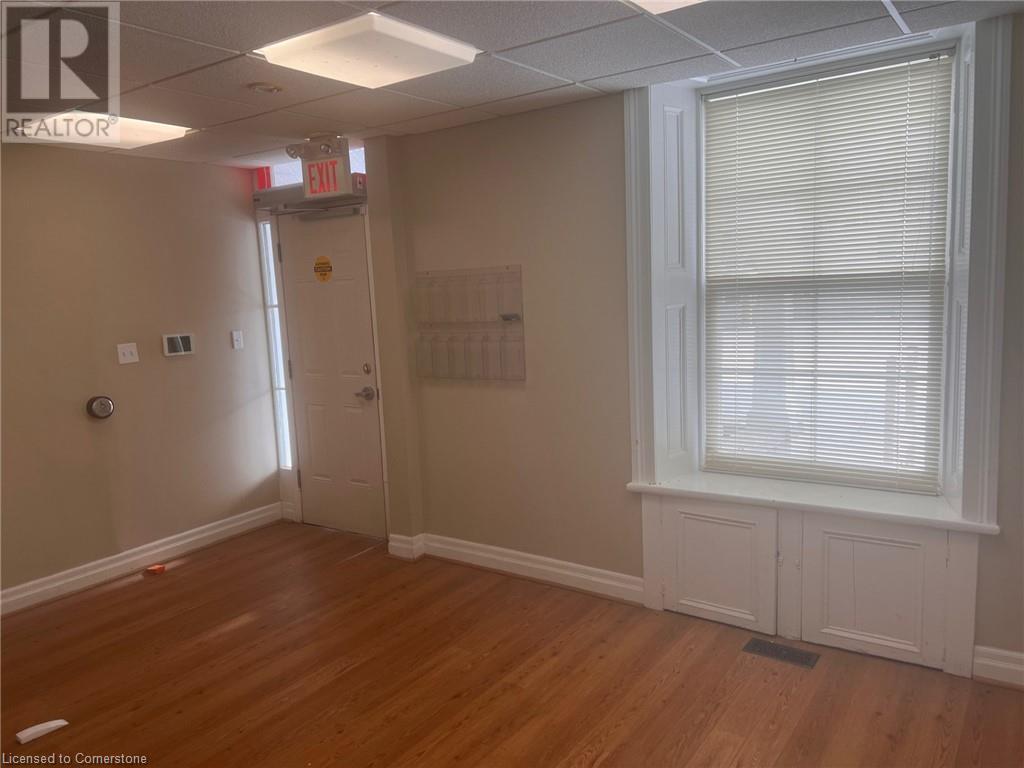 18 Walnut Street Property Photo 5
