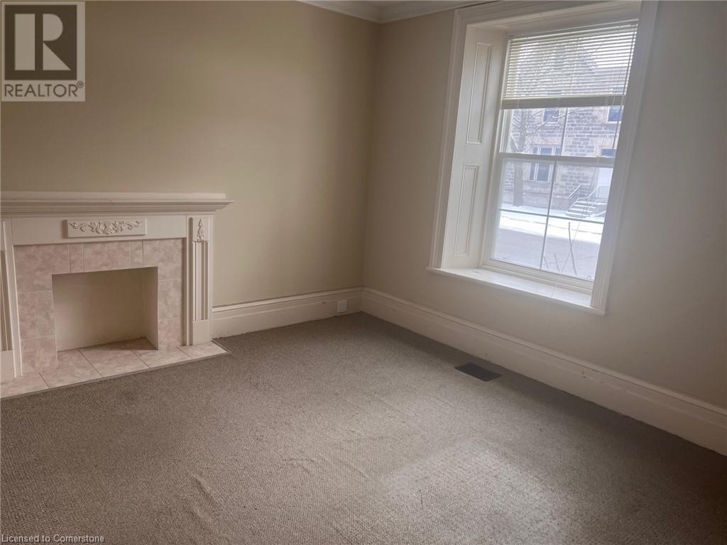 18 Walnut Street Property Photo 7