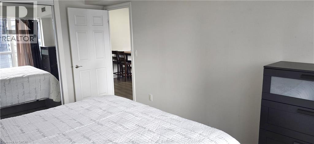 250 Wellington Street W Unit# 1435 Property Photo 21