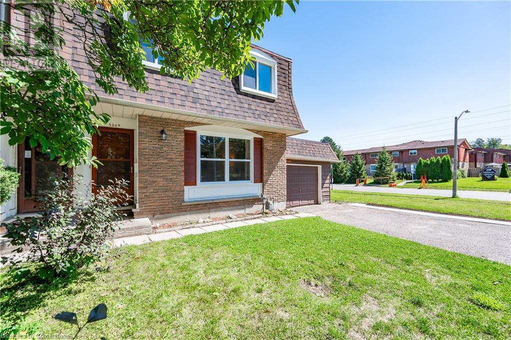 526 Glen Forrest Boulevard Unit# B Property Photo 4