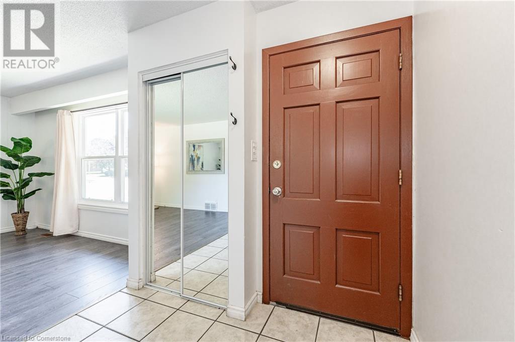 526 Glen Forrest Boulevard Unit# B Property Photo 7