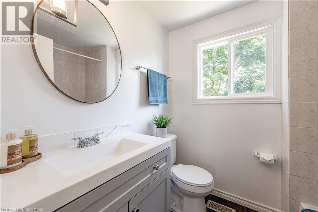 526 Glen Forrest Boulevard Unit# B Property Photo 22