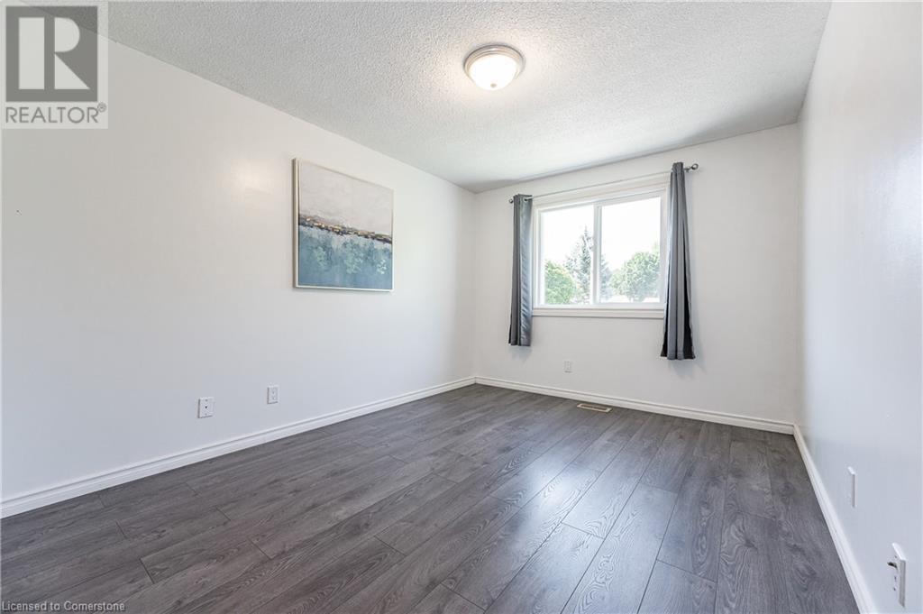526 Glen Forrest Boulevard Unit# B Property Photo 24