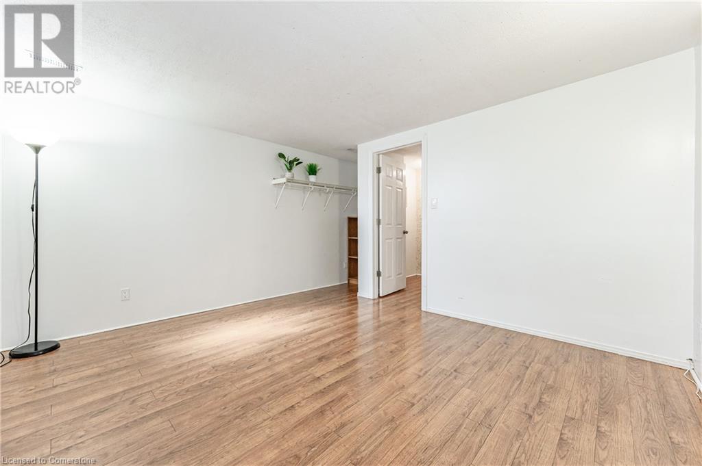 526 Glen Forrest Boulevard Unit# B Property Photo 29