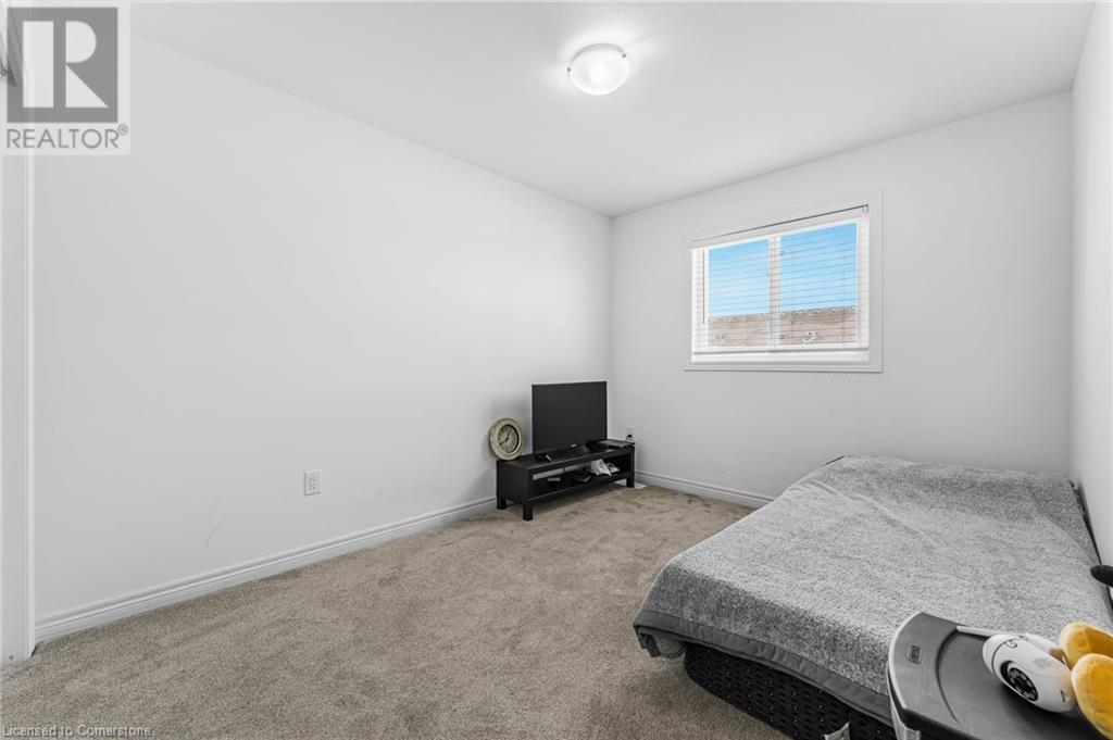 72 Monarch Street Property Photo 26
