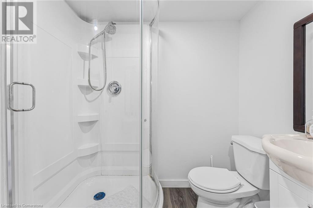 72 Monarch Street Property Photo 32