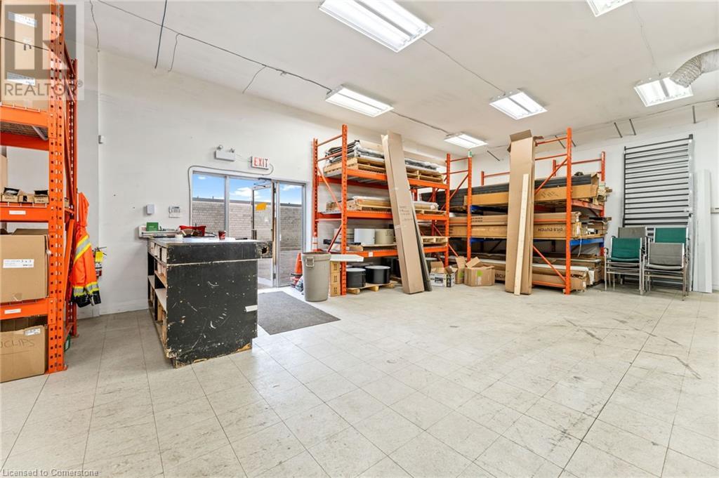 90 Hempstead Drive Unit# 1 Property Photo 13