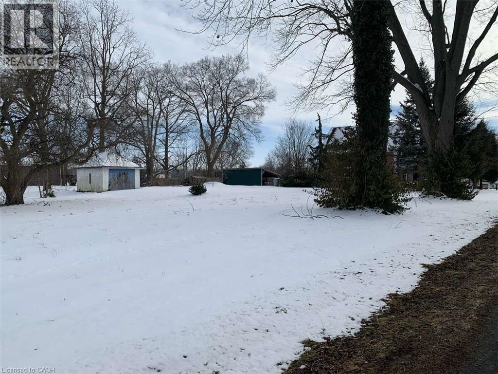 582 Florence Road Property Photo 1