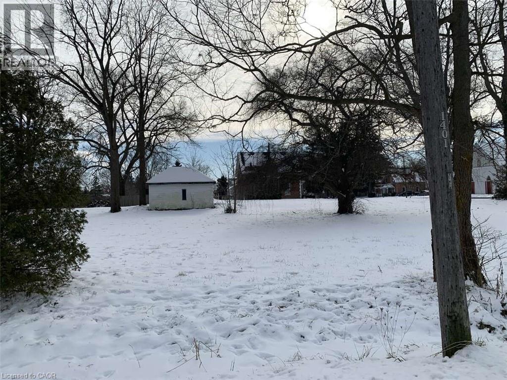 582 Florence Road Property Photo 6
