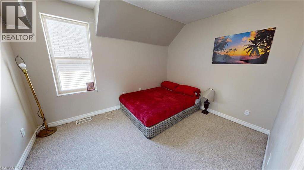 22 Emilie Street Property Photo 9