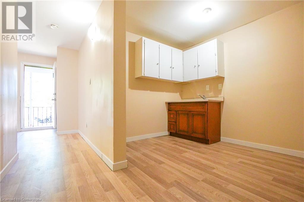 839 Mosley Street Property Photo 18
