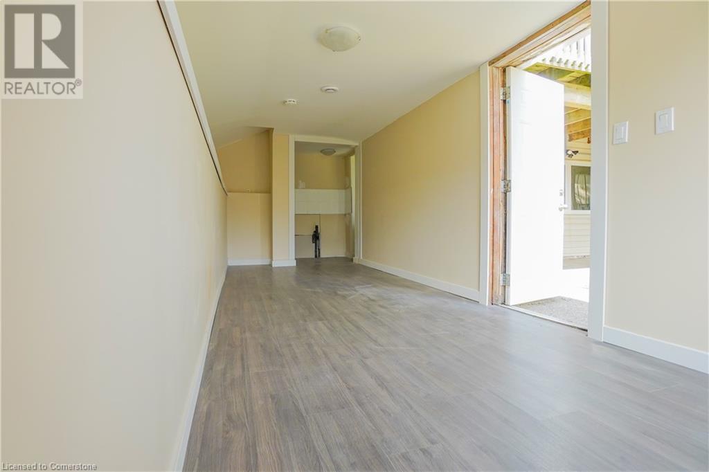839 Mosley Street Property Photo 24