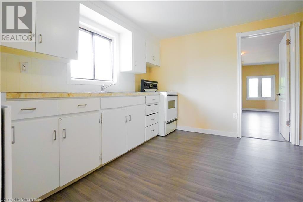 839 Mosley Street Property Photo 39