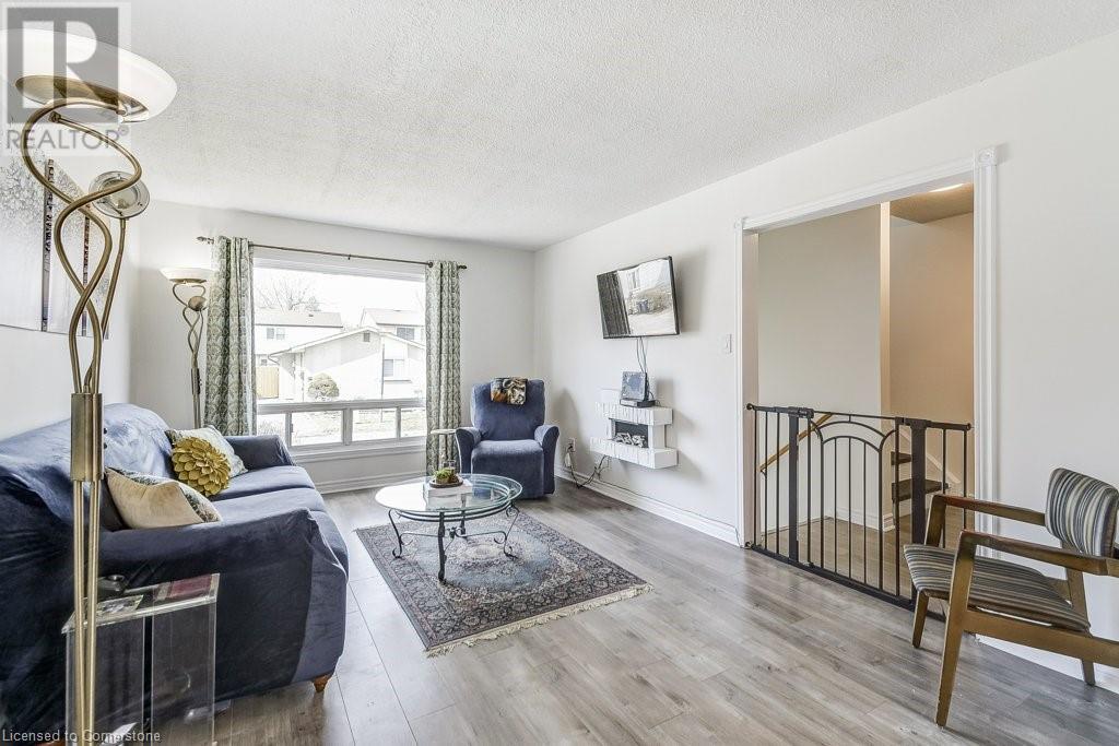 20 Homeland Court Property Photo 11