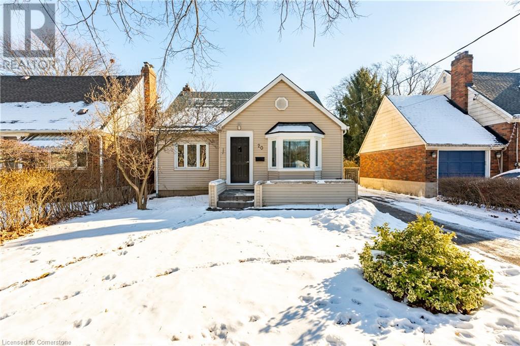 20 CAMERON Road Property Photo 1