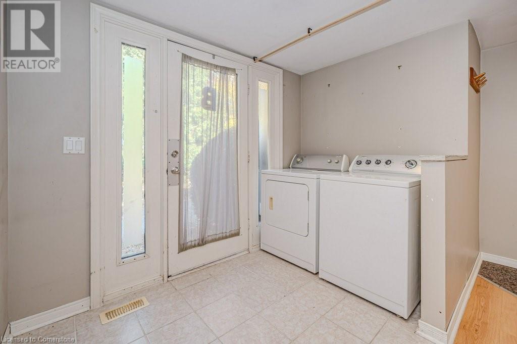 682 Westover Road Property Photo 19