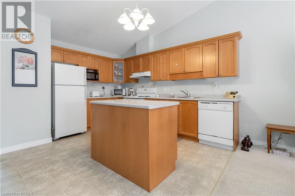385 Park Road N Unit# 13 Property Photo 12