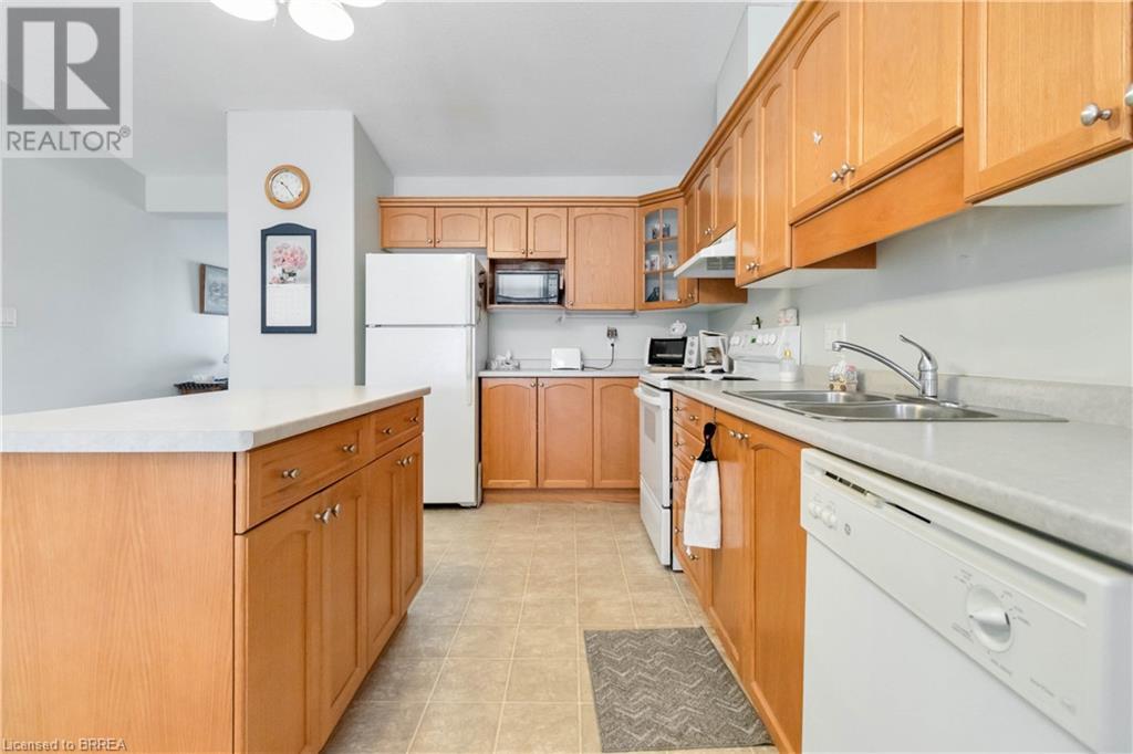 385 Park Road N Unit# 13 Property Photo 13