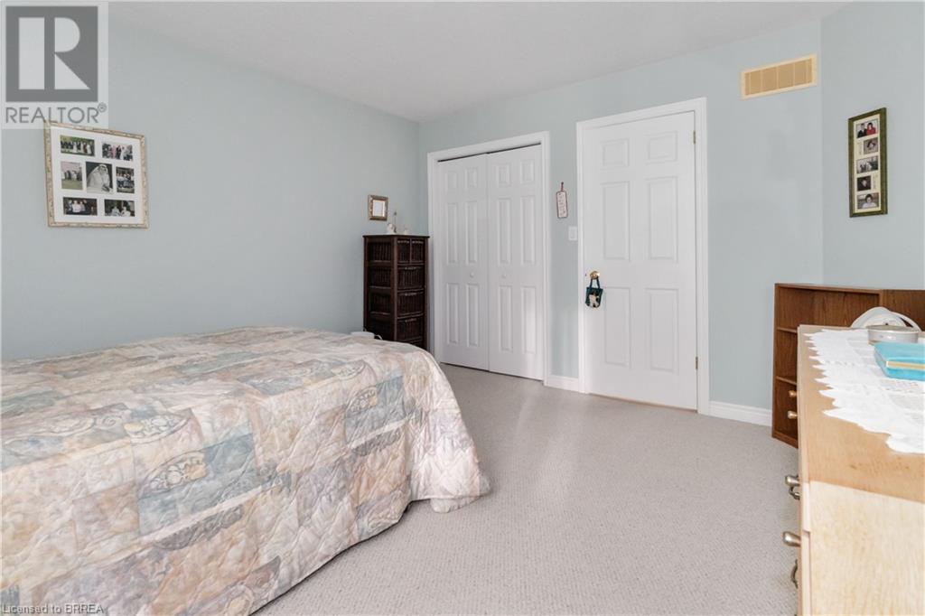 385 Park Road N Unit# 13 Property Photo 20