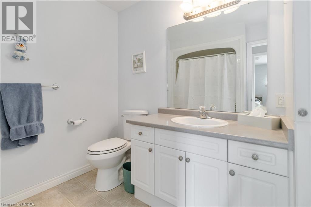 385 Park Road N Unit# 13 Property Photo 24