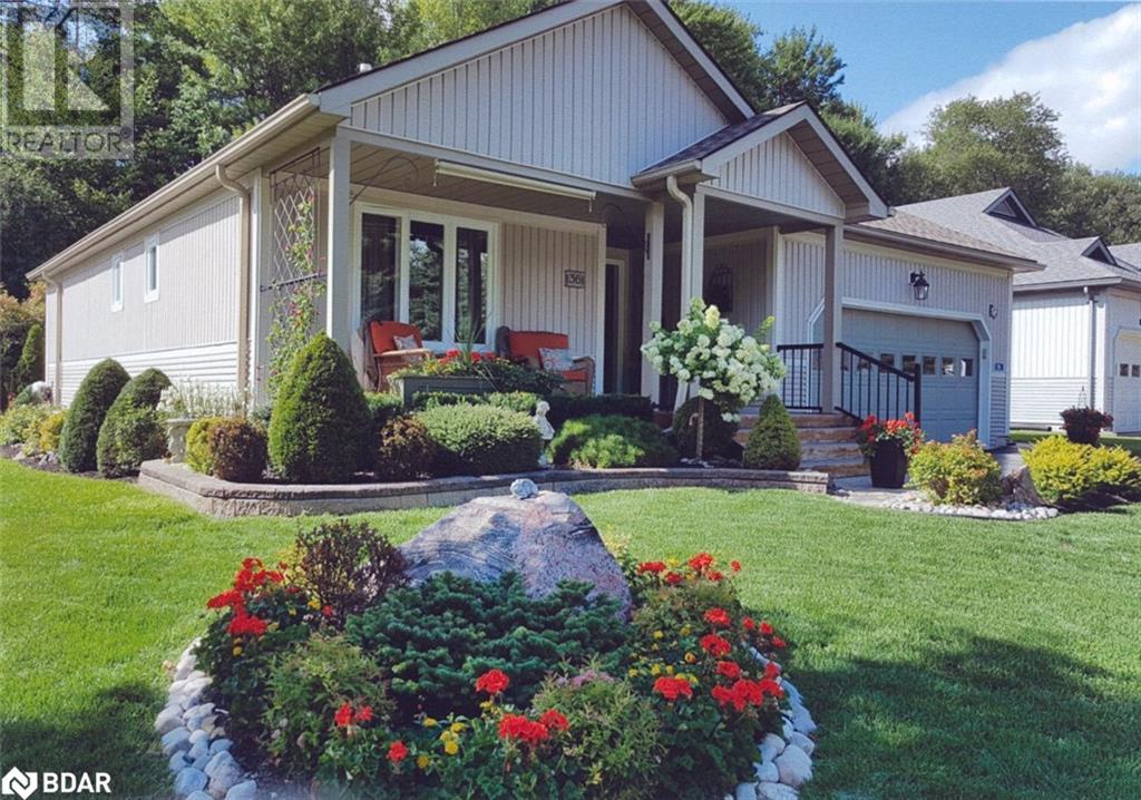 36 Hedgewood Lane Property Photo