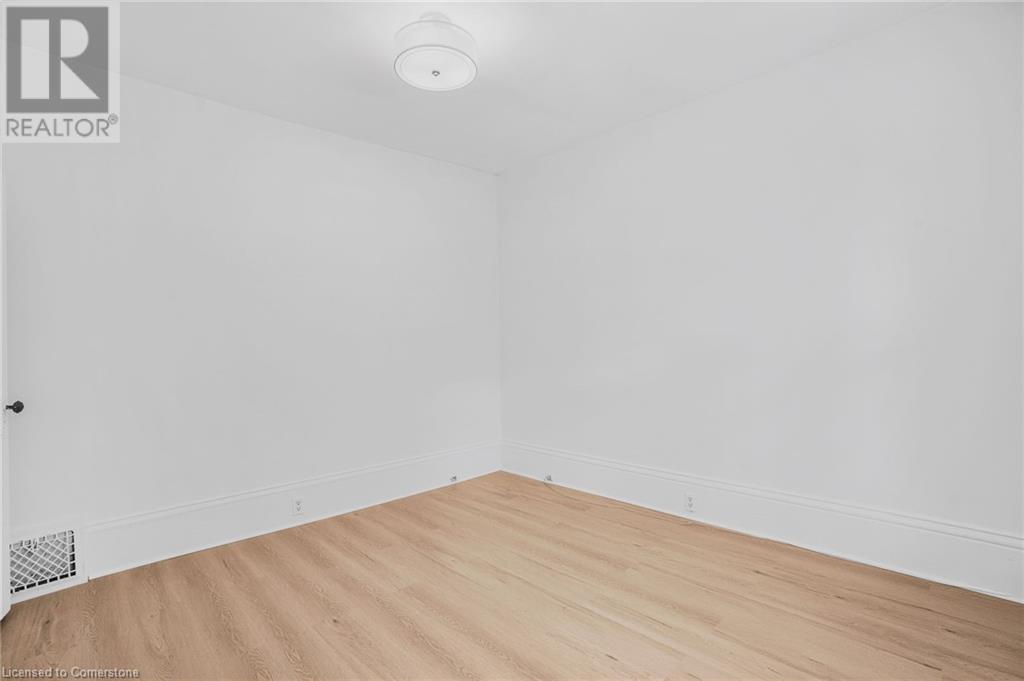 174-176 Darling Street Property Photo 9