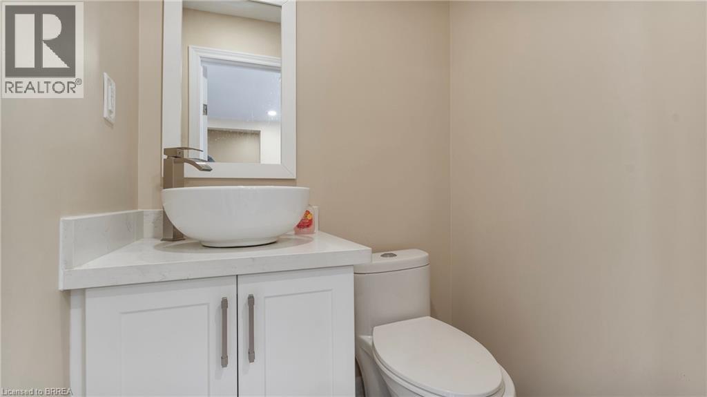 33 Highland Avenue Property Photo 5