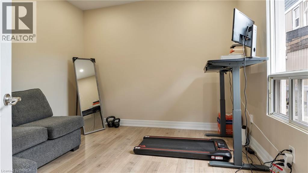 33 Highland Avenue Property Photo 11