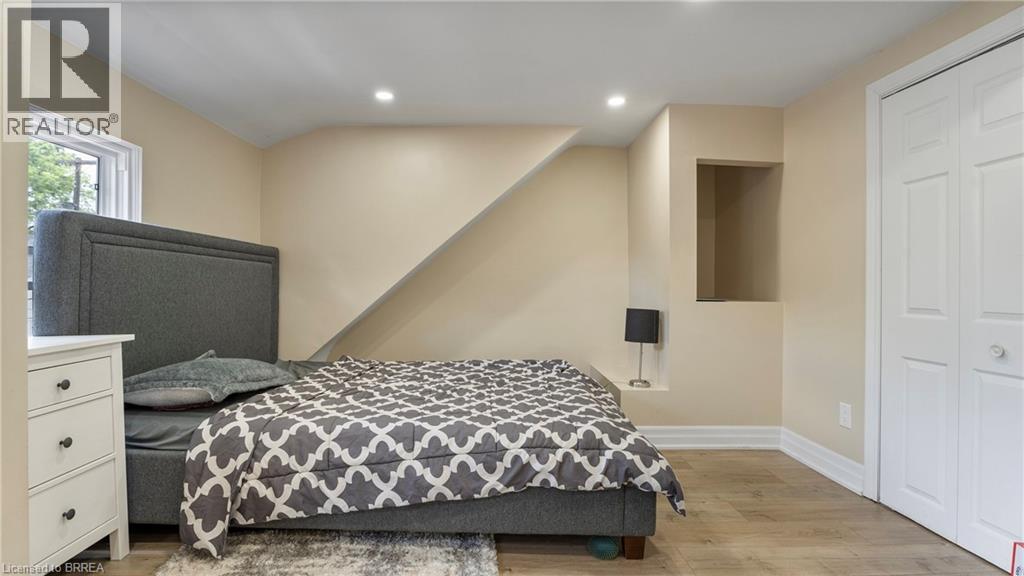 33 Highland Avenue Property Photo 12