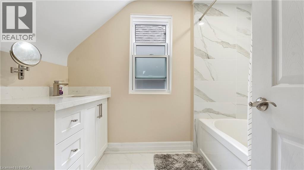 33 Highland Avenue Property Photo 14