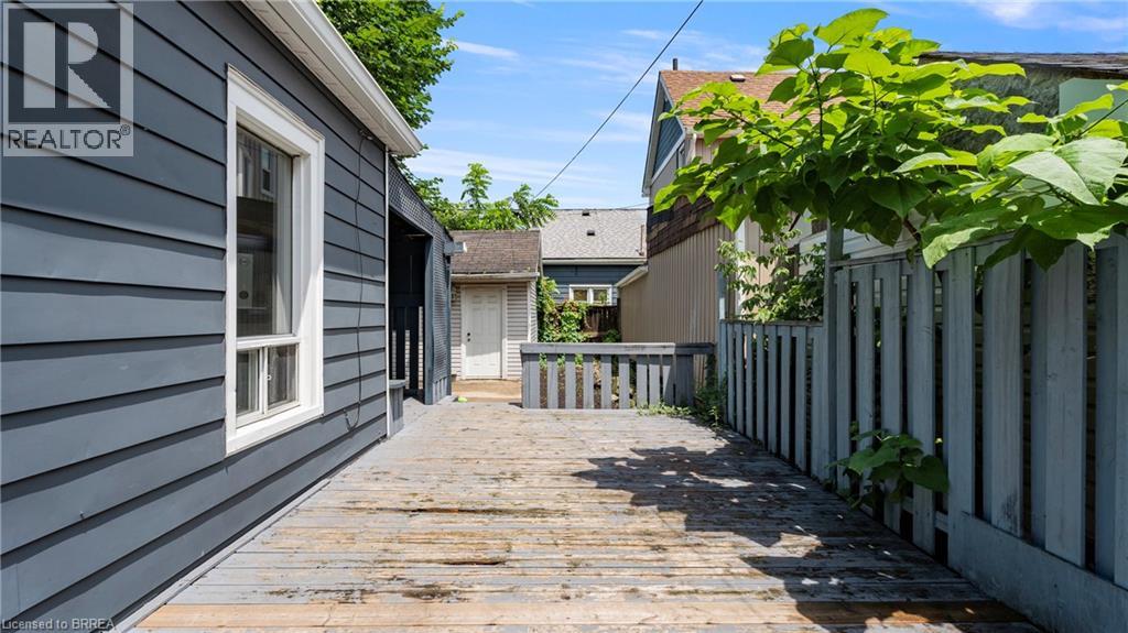 33 Highland Avenue Property Photo 17