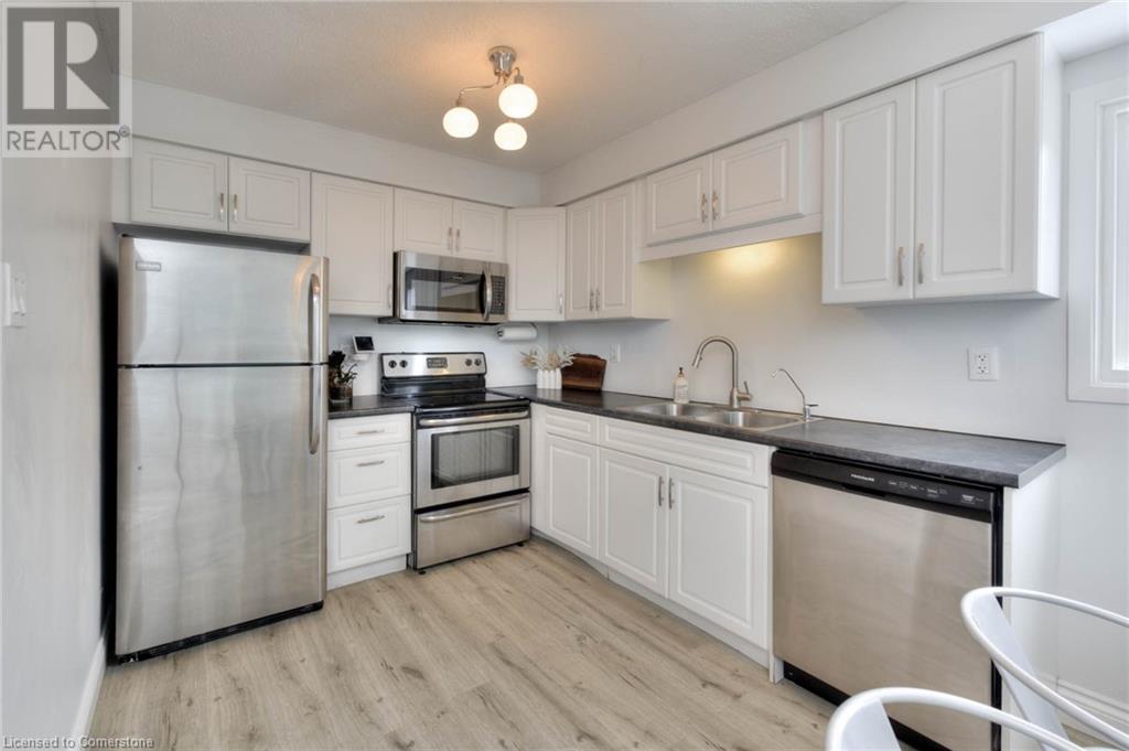 675 Westmount Road E Unit# 17 Property Photo 6