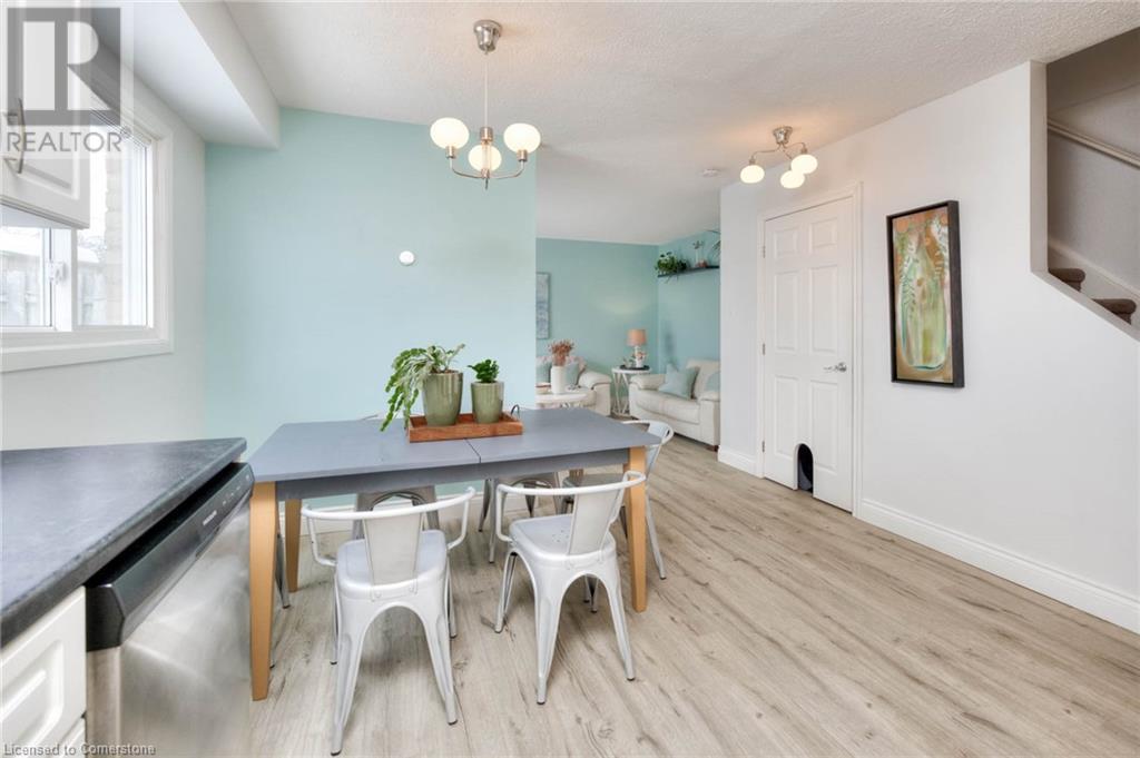 675 Westmount Road E Unit# 17 Property Photo 8
