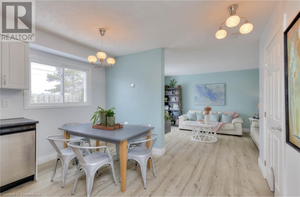 675 Westmount Road E Unit# 17 Property Photo 9