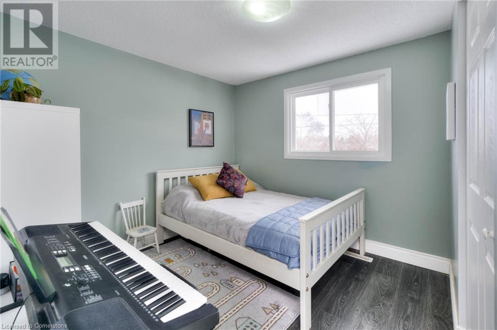 675 Westmount Road E Unit# 17 Property Photo 17