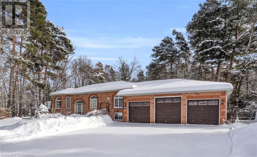 35 Pine Park Boulevard Property Photo
