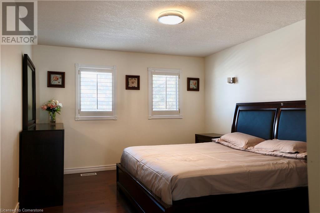 525 Leighland Drive Property Photo 25