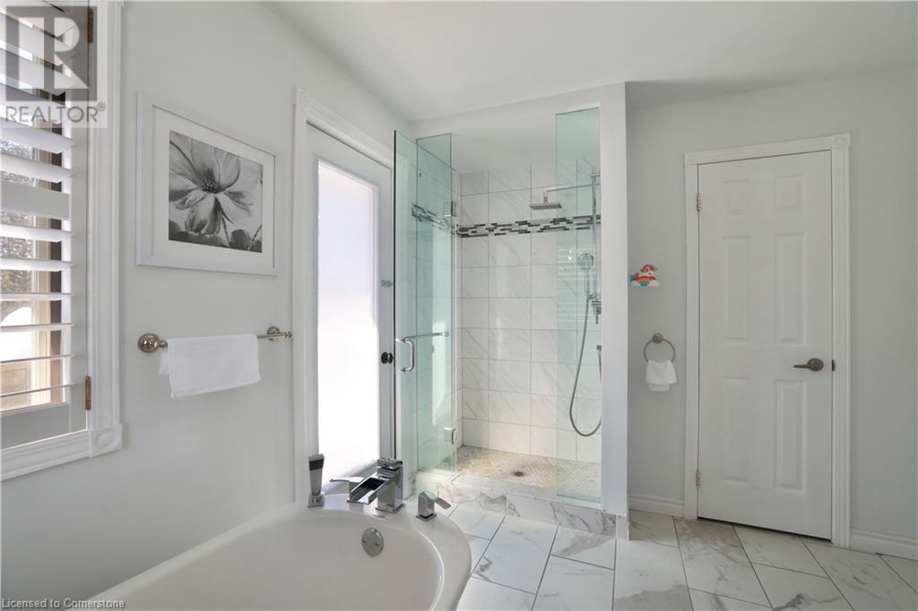525 Leighland Drive Property Photo 28