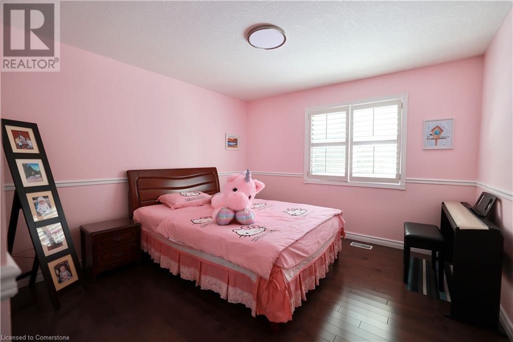 525 Leighland Drive Property Photo 33