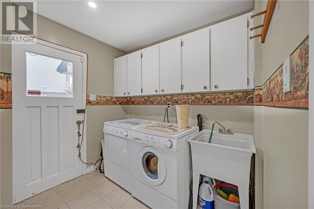 2503 Waterford Street Property Photo 13