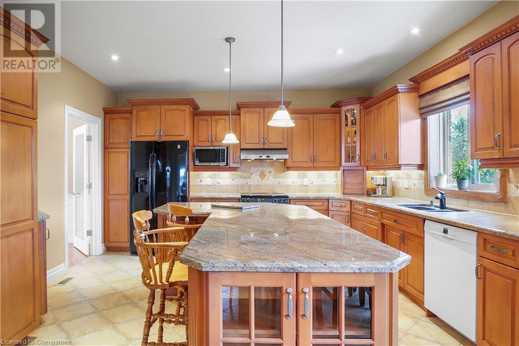 827 Birchmount Drive Property Photo 10