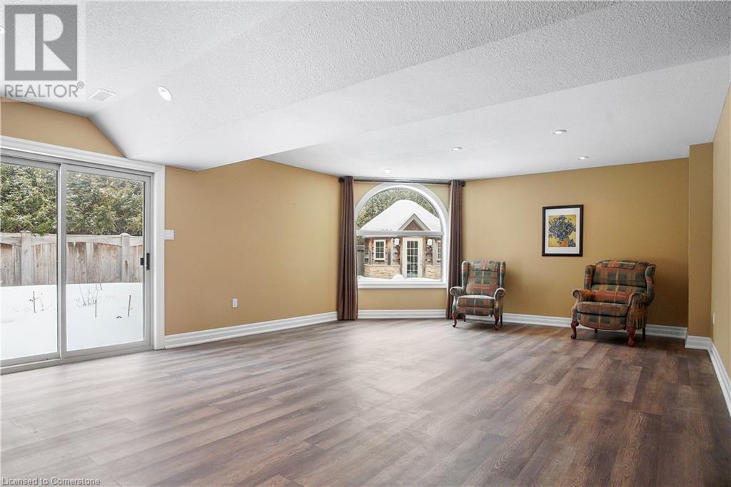 827 Birchmount Drive Property Photo 41