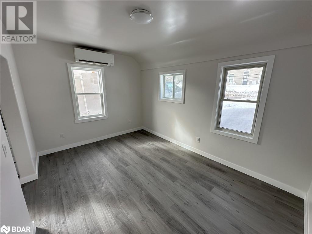 47 E Grove Street E Property Photo 10