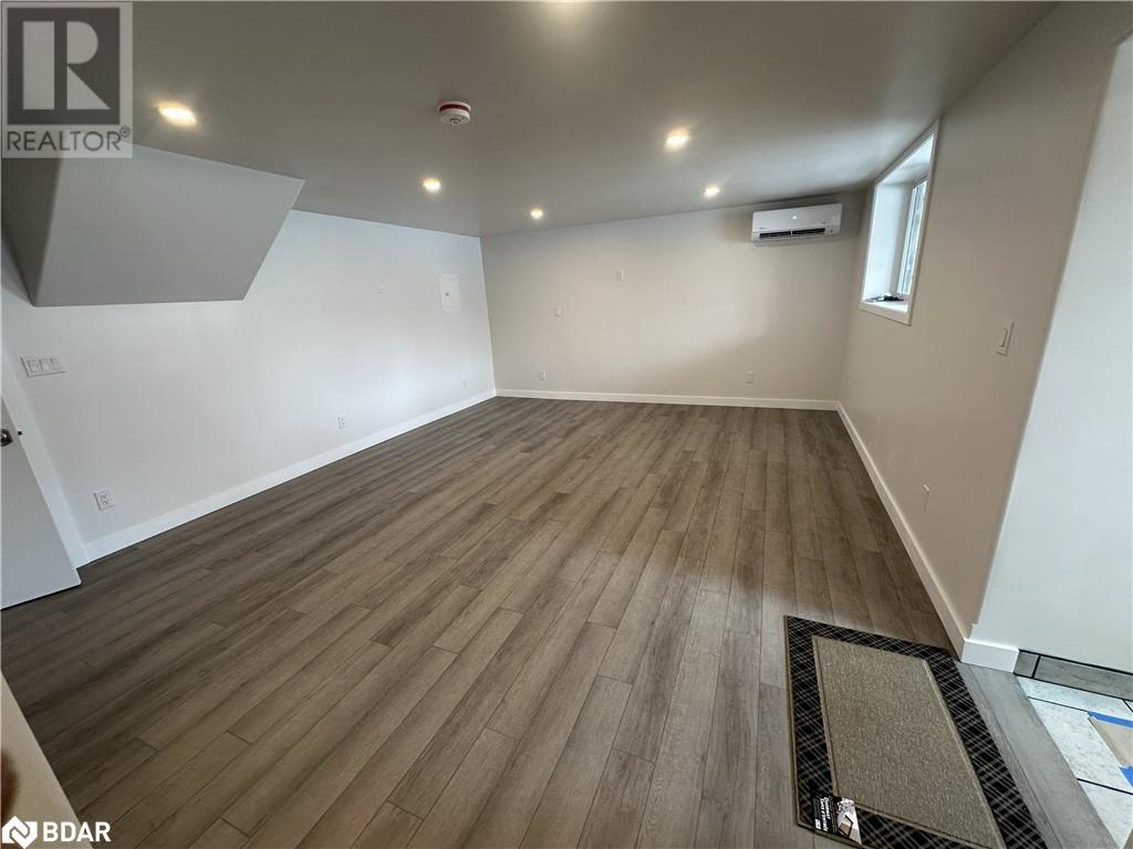47 E Grove Street E Property Photo 16