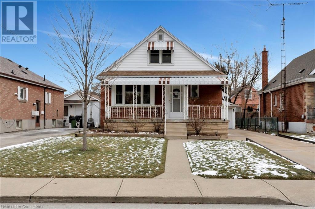 131 East 42nd Street Property Photo