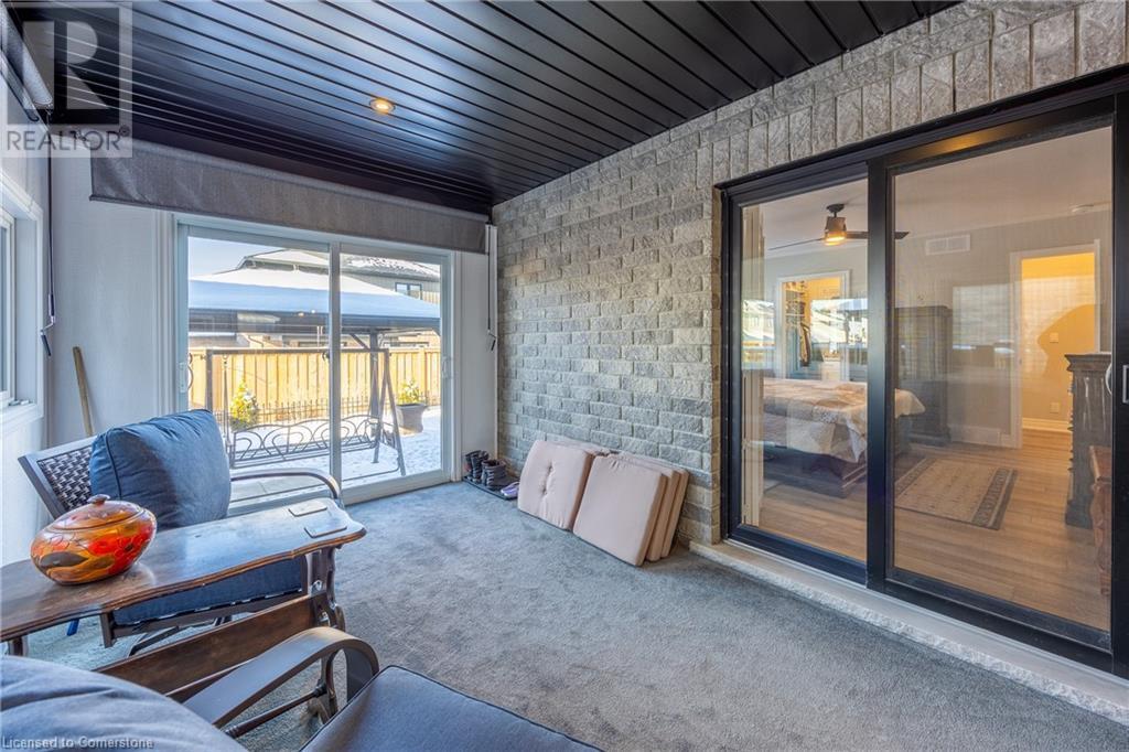 10 Gibbons Street Property Photo 21