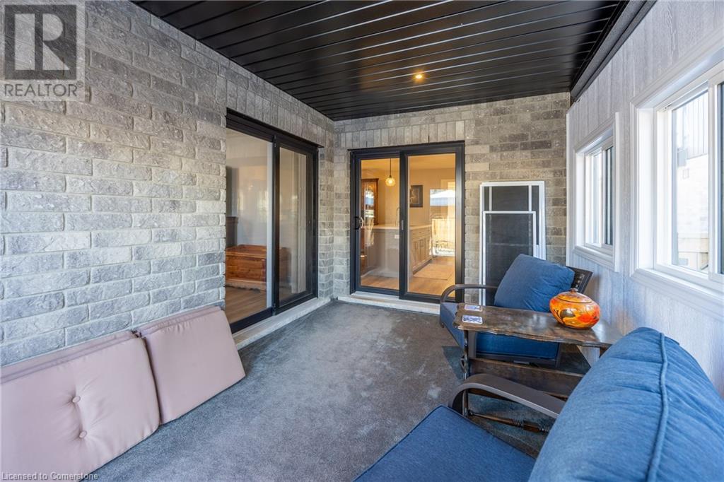 10 Gibbons Street Property Photo 22