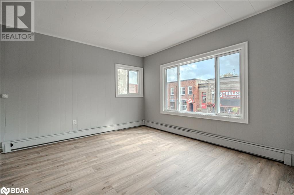 30 Queen Street W Property Photo 12