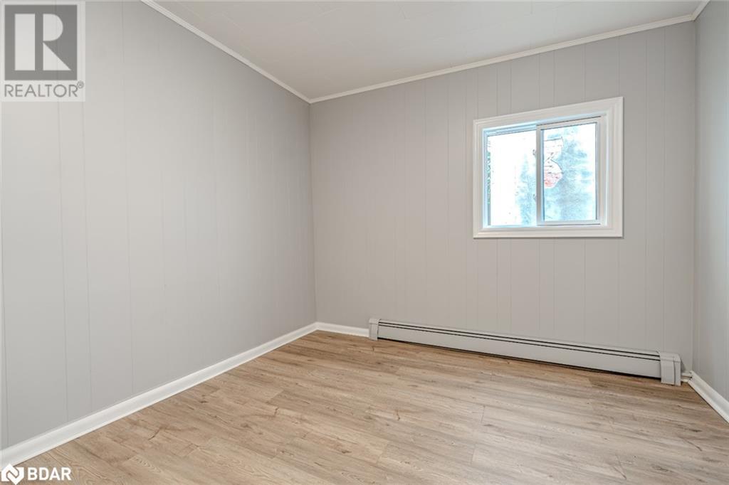 30 Queen Street W Property Photo 14