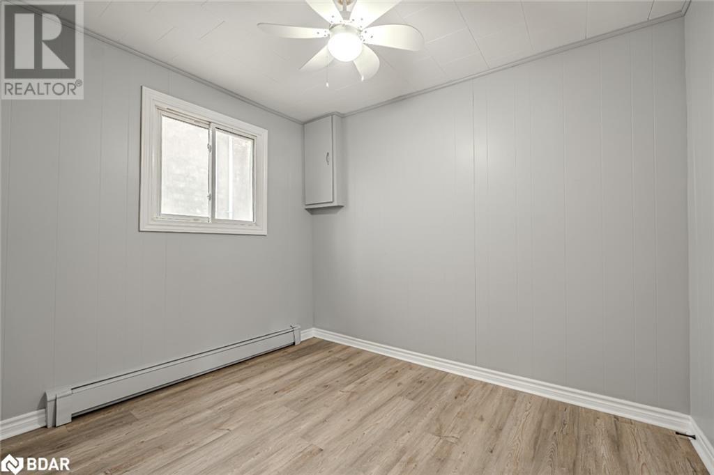 30 Queen Street W Property Photo 20